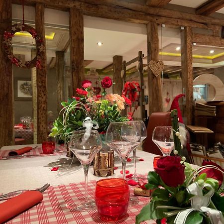 Les Appartements D'Estelle Ла Петит-Пиер Екстериор снимка