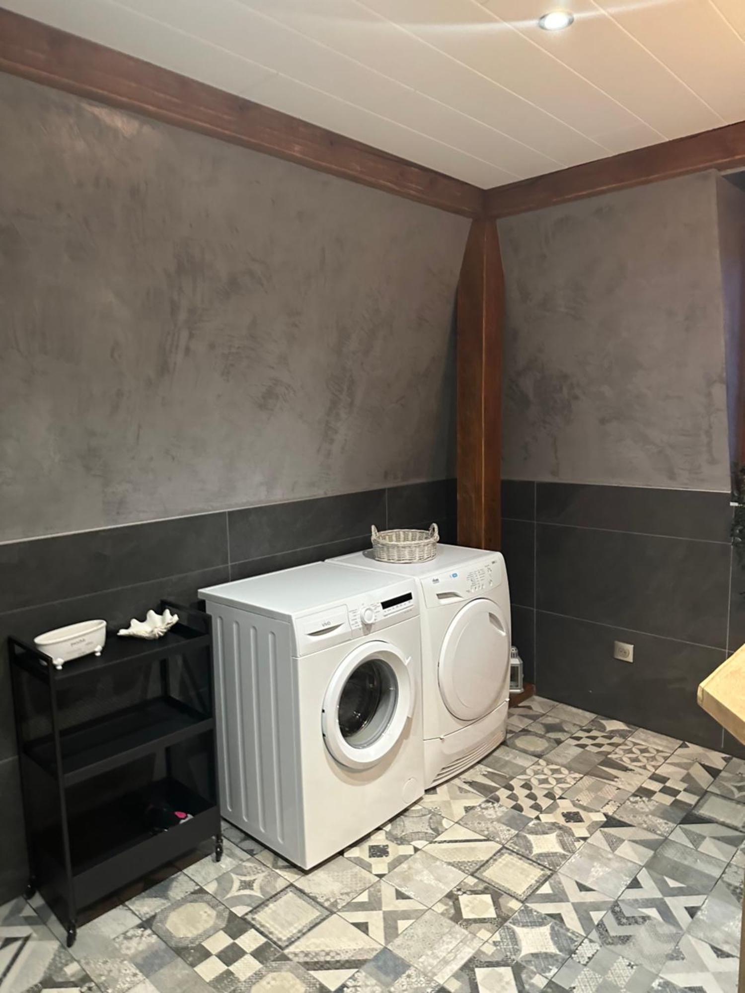Les Appartements D'Estelle Ла Петит-Пиер Екстериор снимка