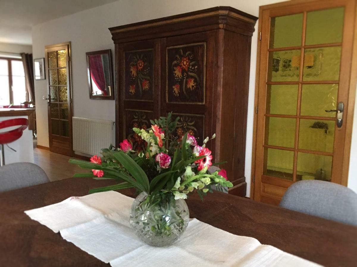 Les Appartements D'Estelle Ла Петит-Пиер Екстериор снимка