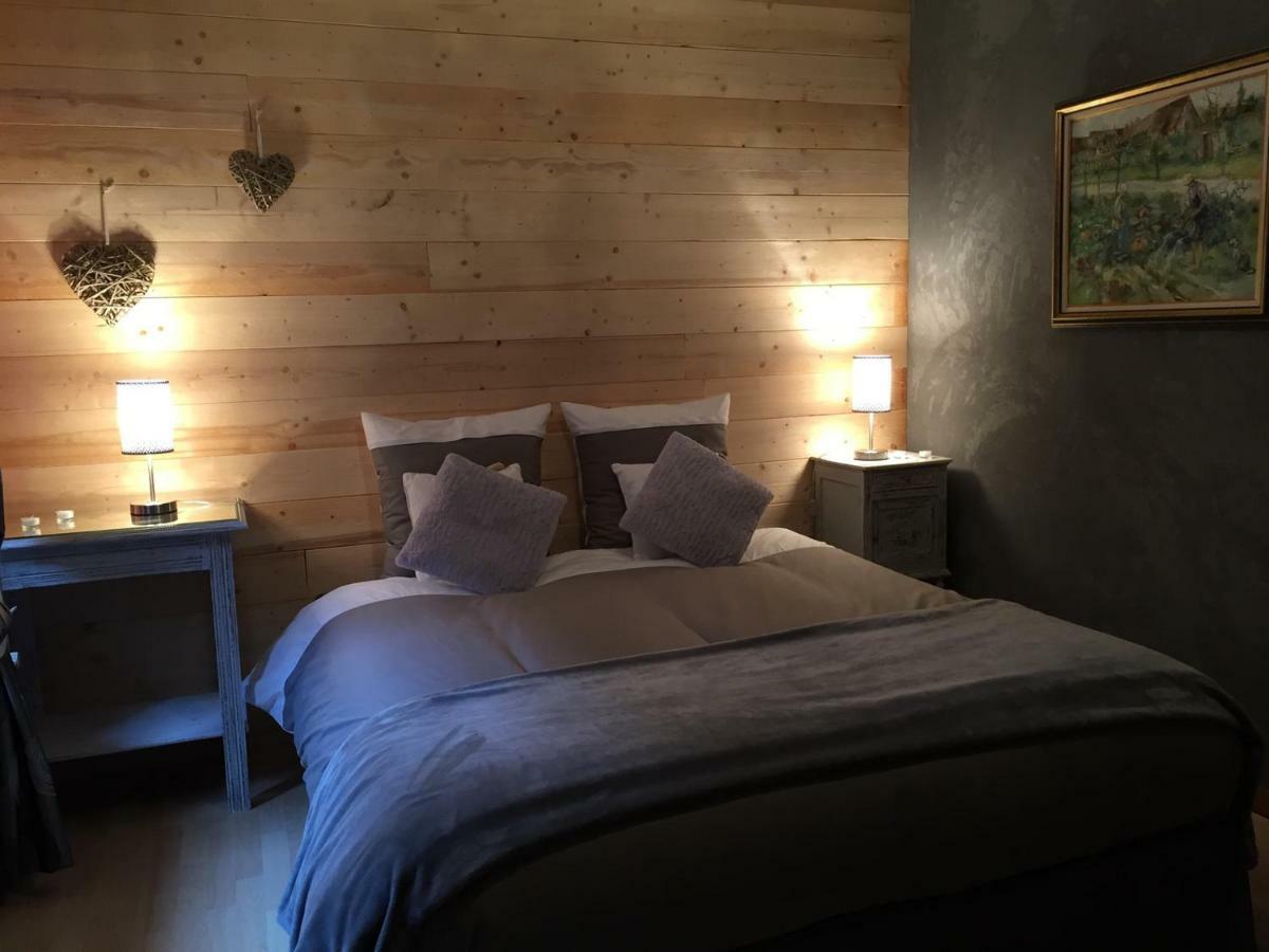 Les Appartements D'Estelle Ла Петит-Пиер Екстериор снимка